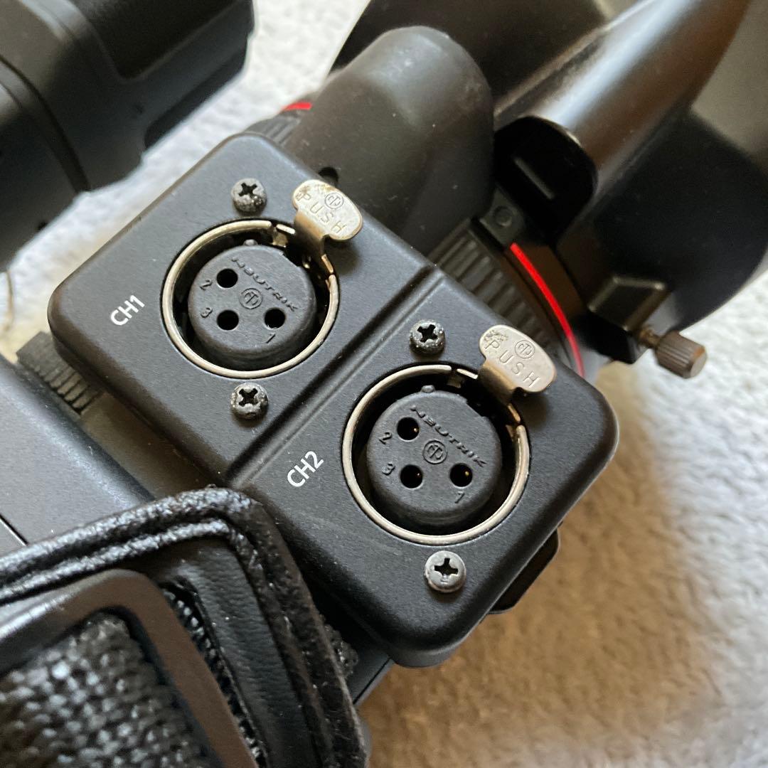 Canon ビデオカメラ　XH A1本体 高性能