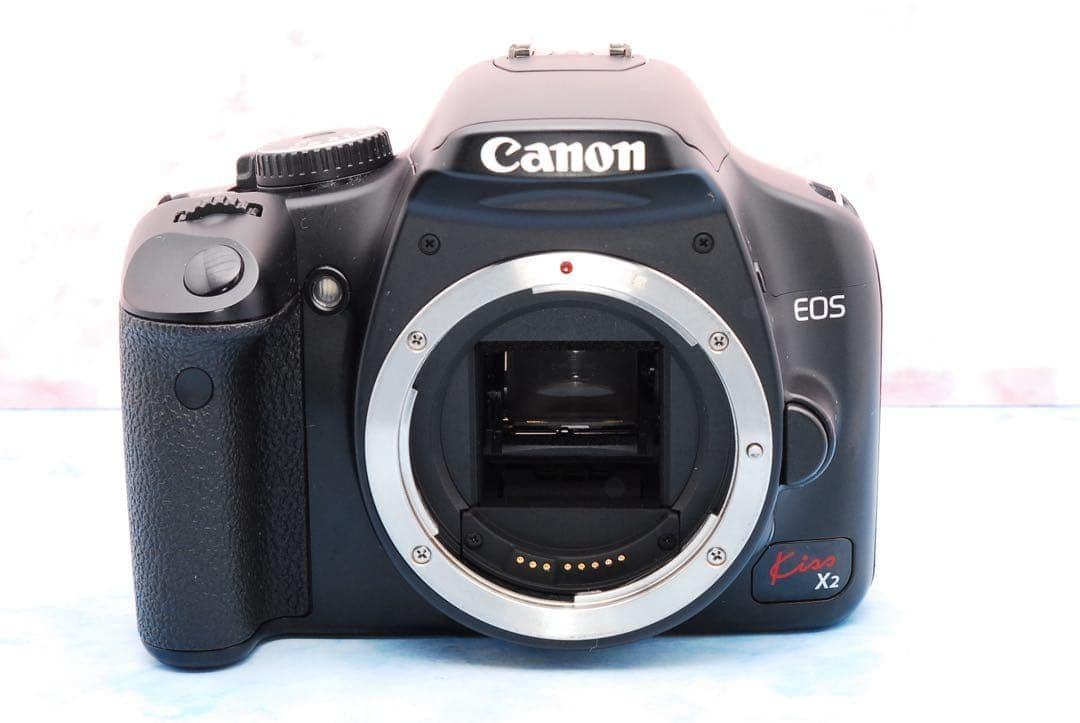 Canon Kiss X2★一眼レフカメラ★超望遠レンズ付Wレンズ★S数少♪