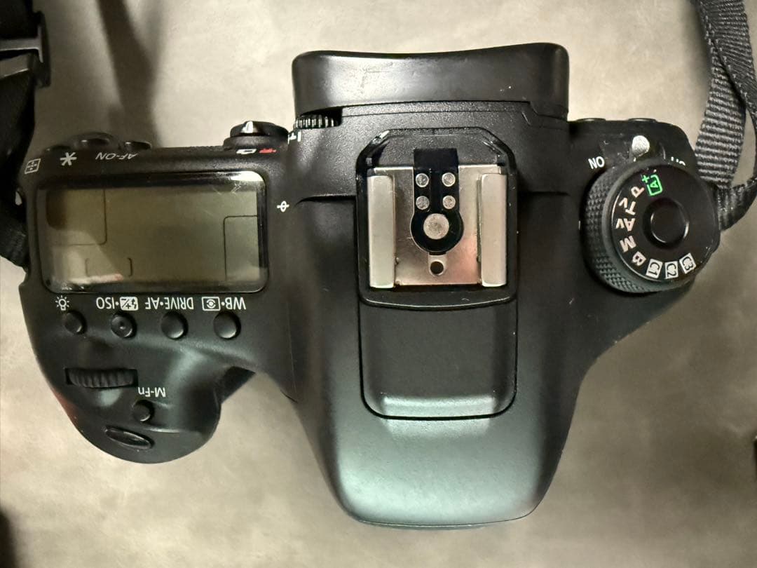 Canon EOS 7D Mark II ボディ バッテリーグリップ付き