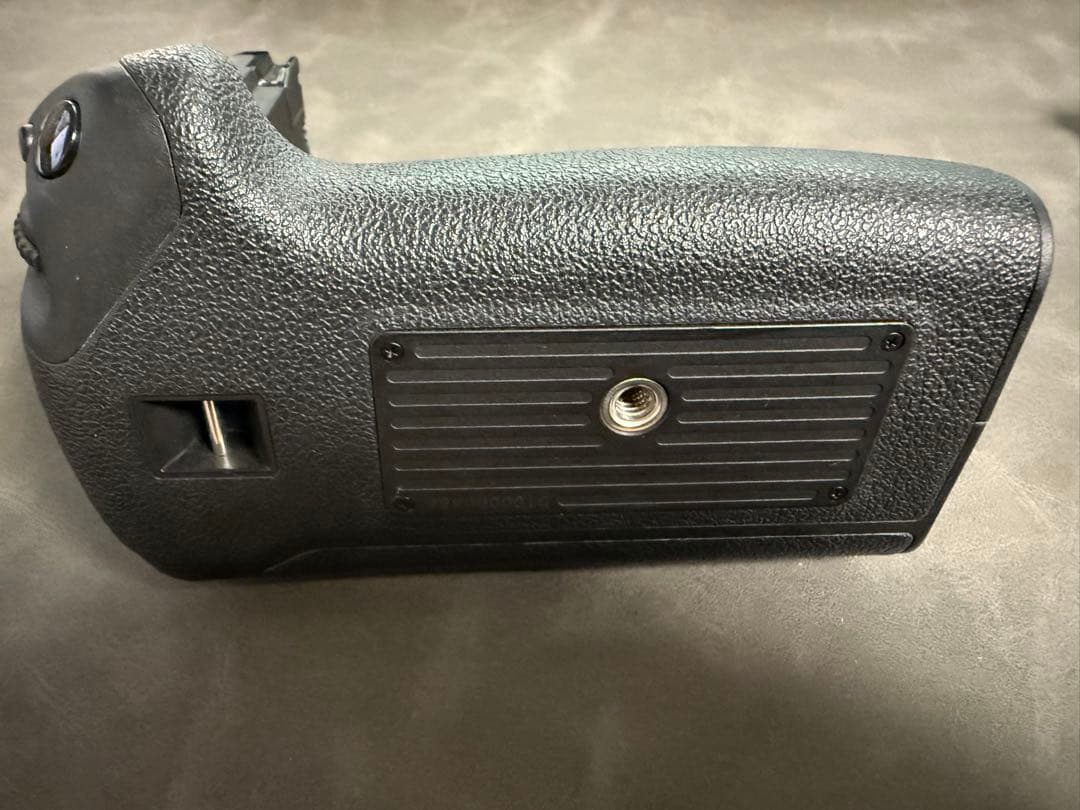 Canon EOS 7D Mark II ボディ バッテリーグリップ付き