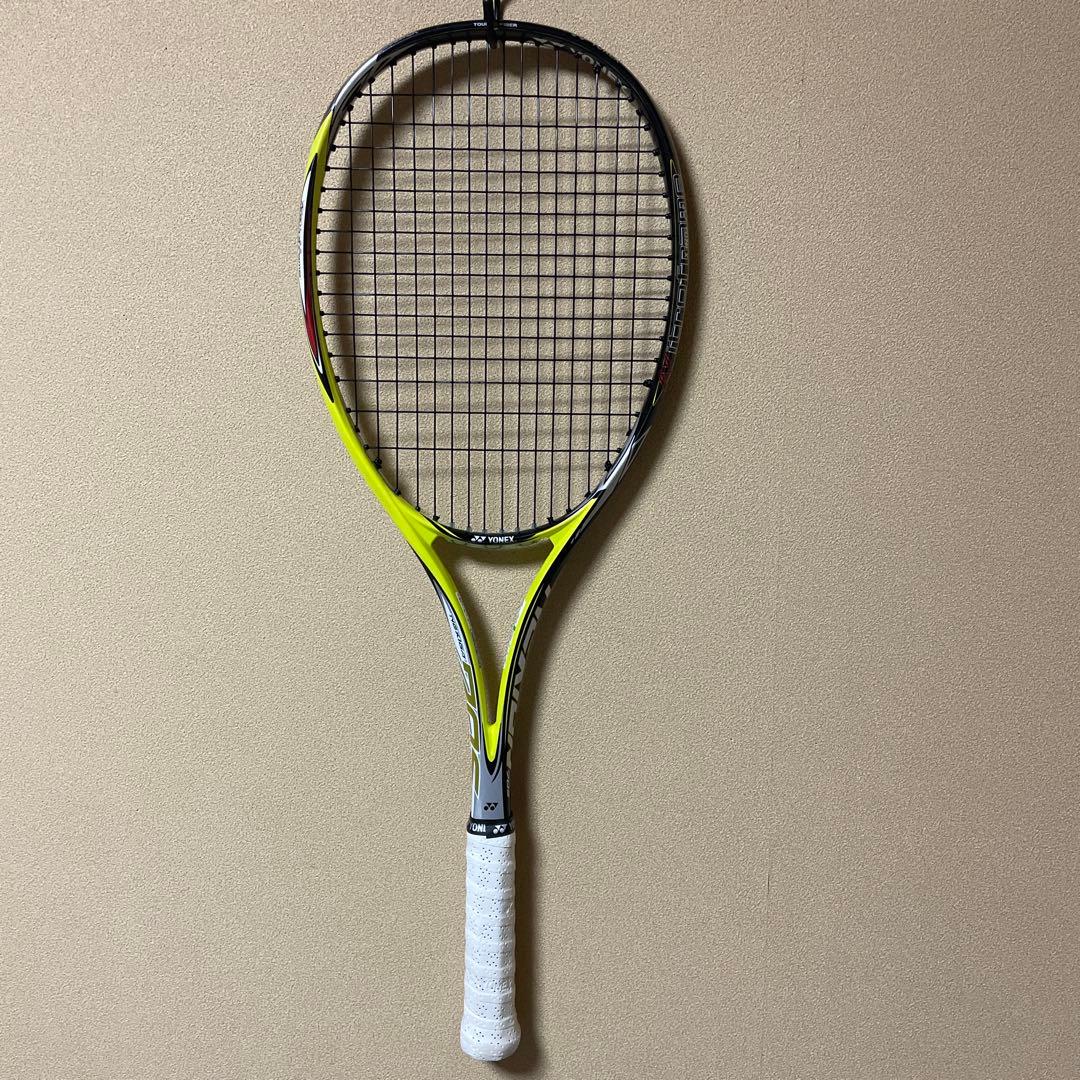 美品 ネクシーガ70S ソフトテニスラケット