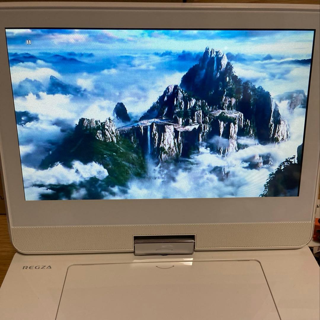 美品　TOSHIBA REGZA ブルーレイプレーヤー