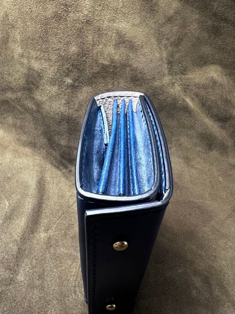 カ*7様 エムピウ ミッレフォッリエ　同型　コードバン　革財布