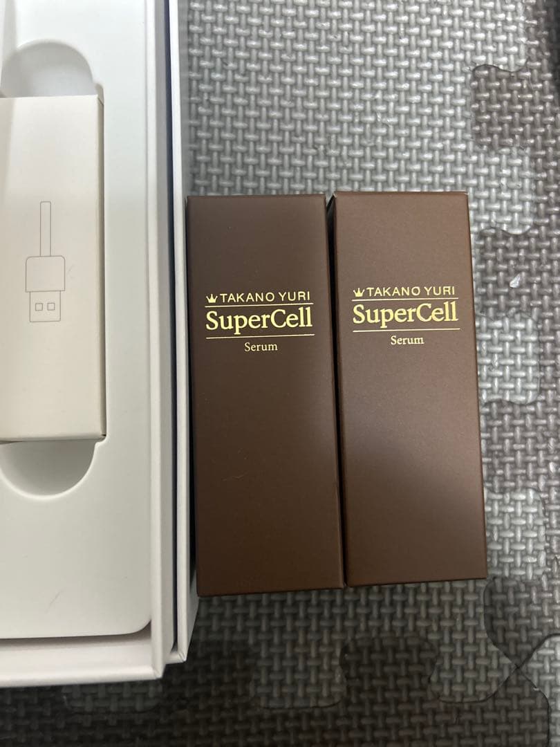 値下げ★TAKANO YURI SuperCell 美容器 セラム2本付き