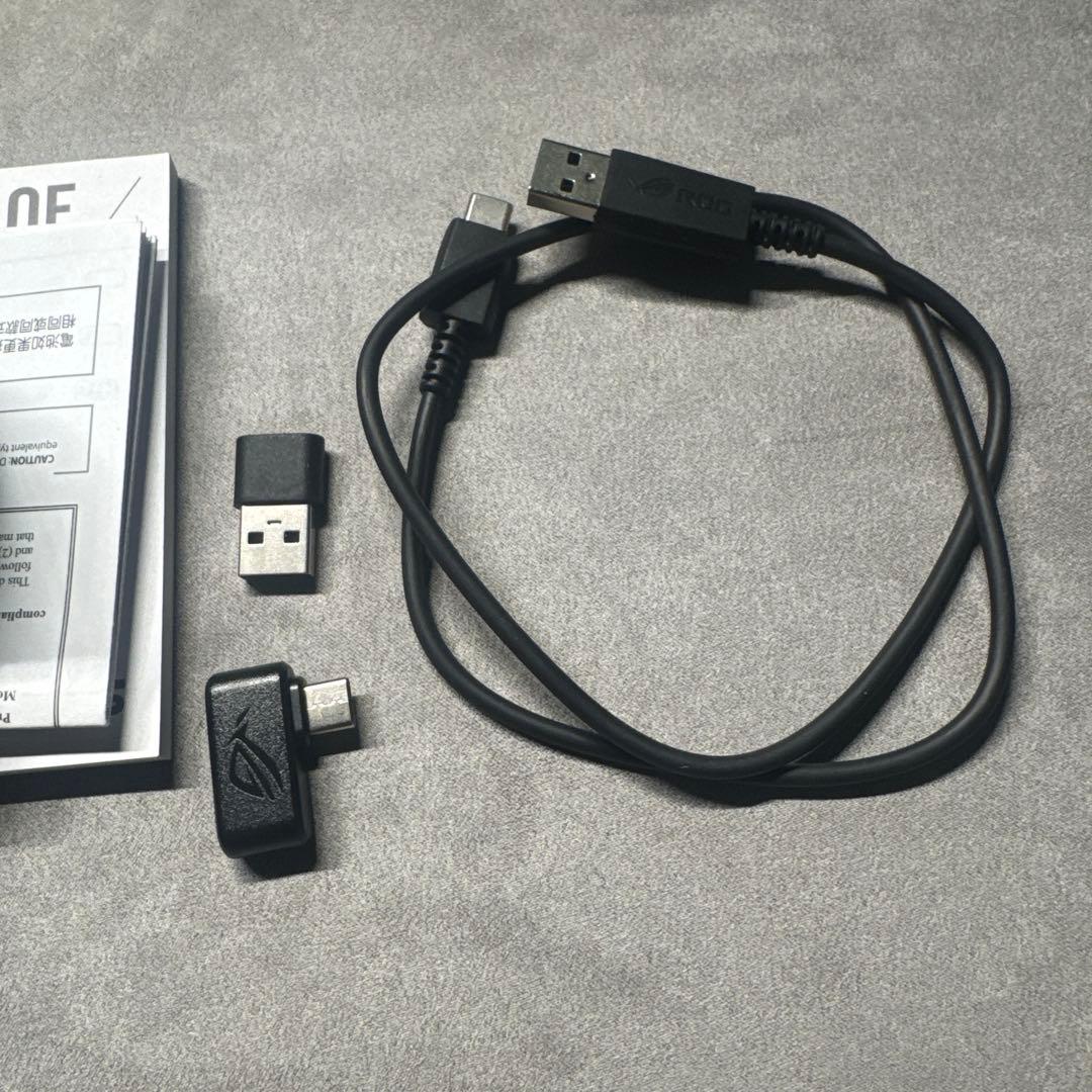 たろくん ASUS 完全ワイヤレスゲーミングイヤホン