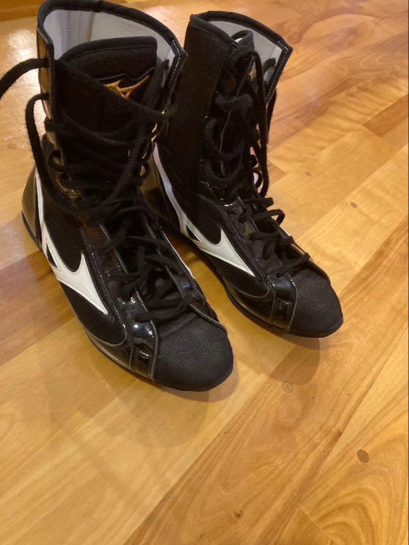 Mizuno ボクシングシューズ ハイカット ブラック/ホワイト