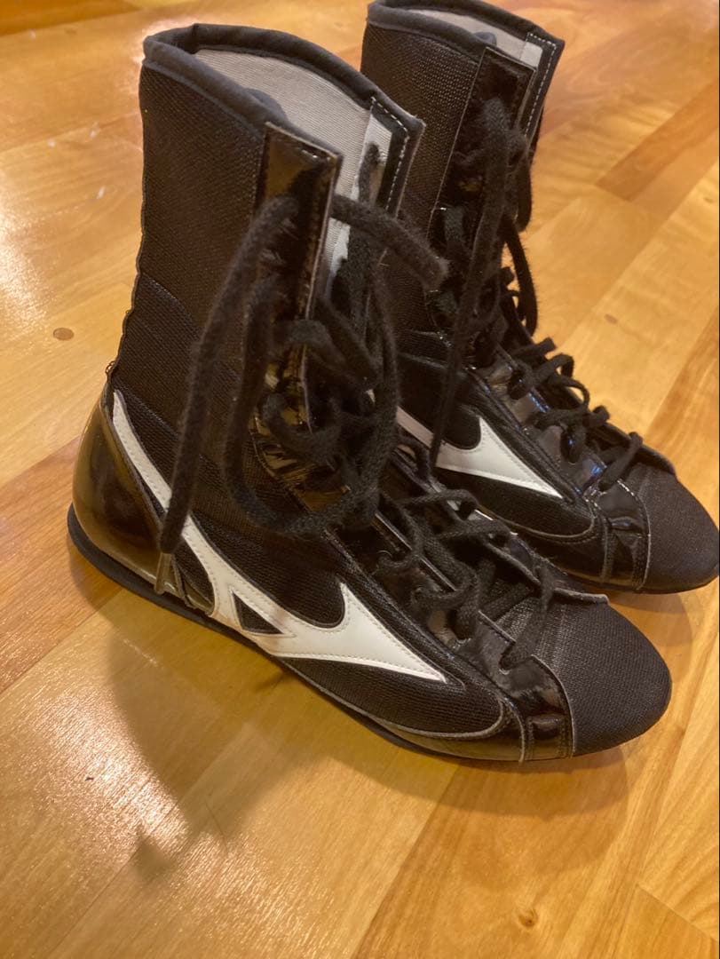 Mizuno ボクシングシューズ ハイカット ブラック/ホワイト