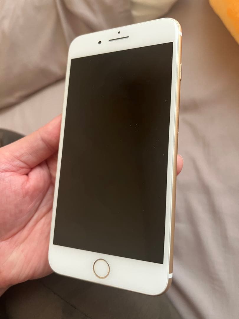 Apple iPhone 7 Plus 32GB ゴールド　本体のみ