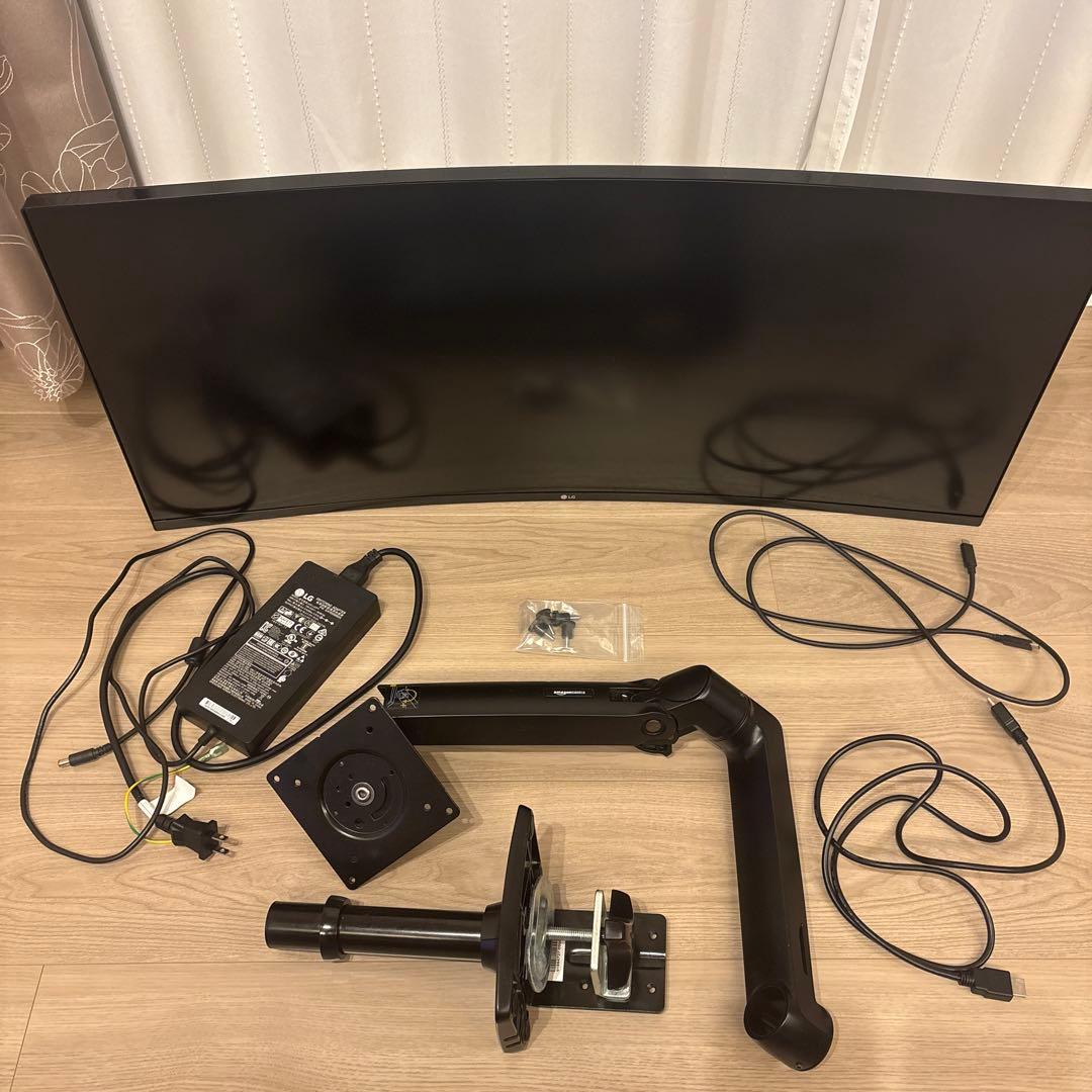 【LG】ウルトラワイドディスプレイ + モニターアーム