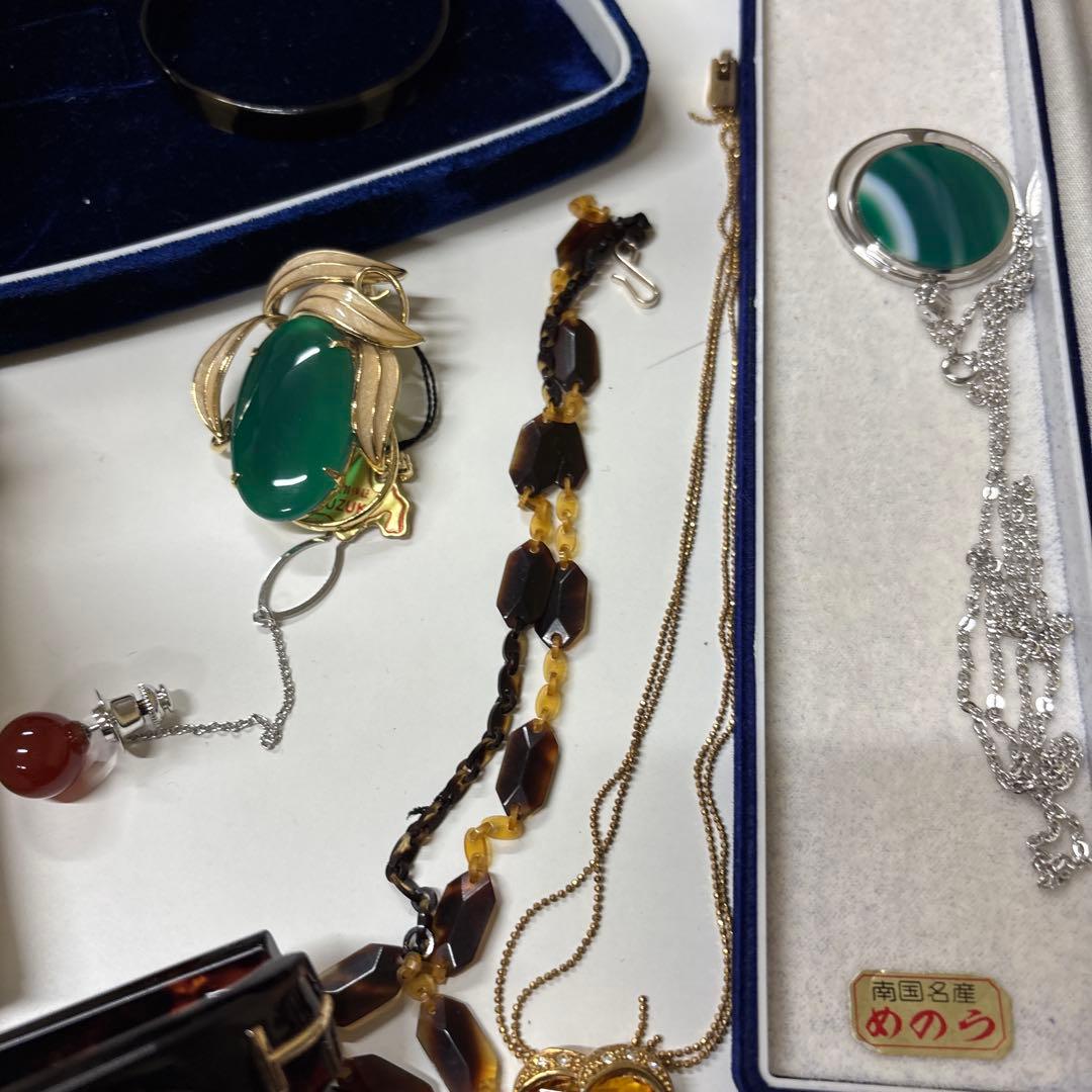 べっこう　めのう　こはく　または鼈甲メノウ琥珀風まとめ売り