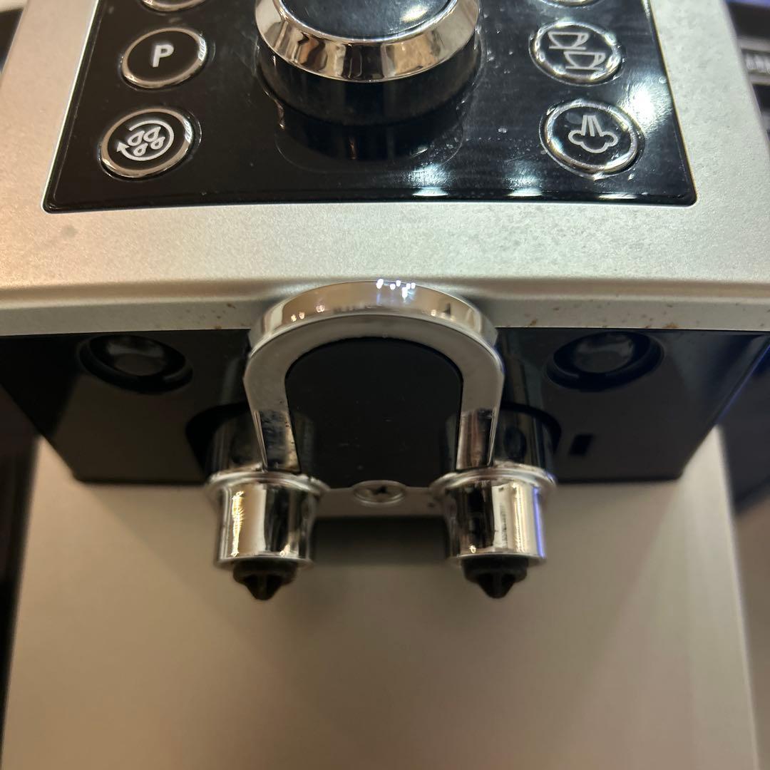 デロンギ　全自動エスプレッソマシン　 マグニフィカSプラス