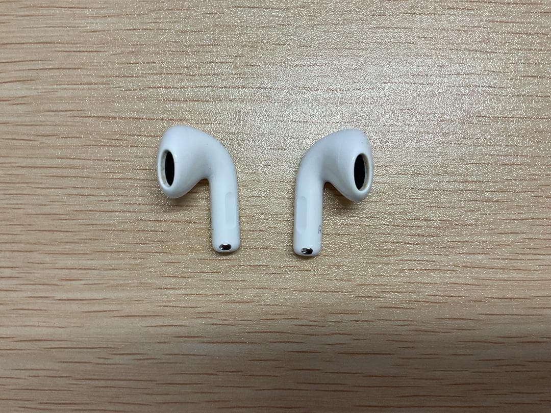 AirPods 4 ノイズキャンセリングなし