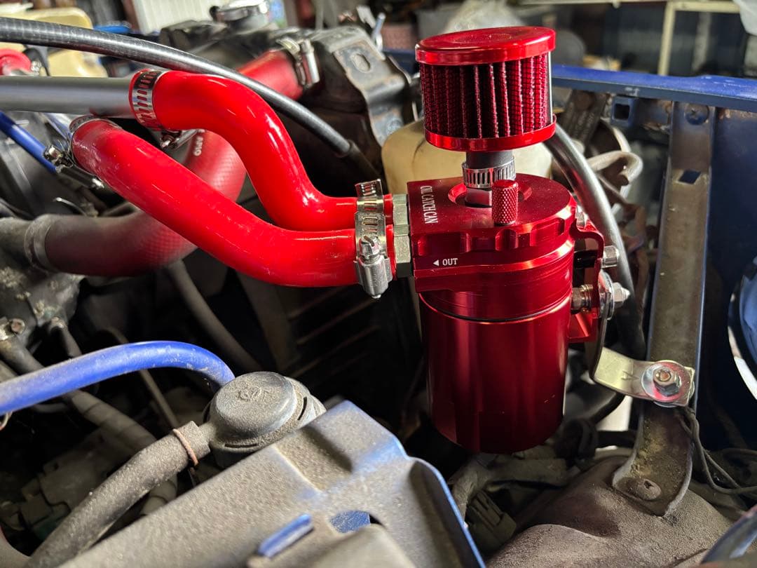 【しん/オーダー】ポン付！ジムニーJA11オイルキャッチタンク超希少レッド！