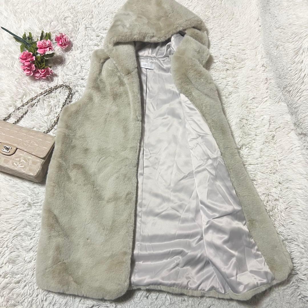 【SALE】バーニーズニューヨーク フェイクファーベスト フード ロングジレ