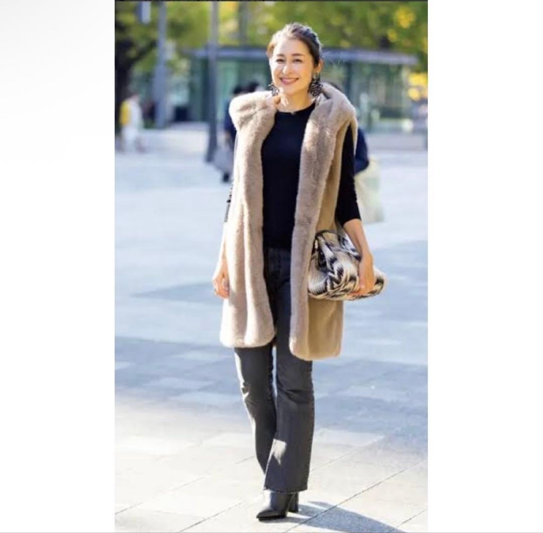 【SALE】バーニーズニューヨーク フェイクファーベスト フード ロングジレ