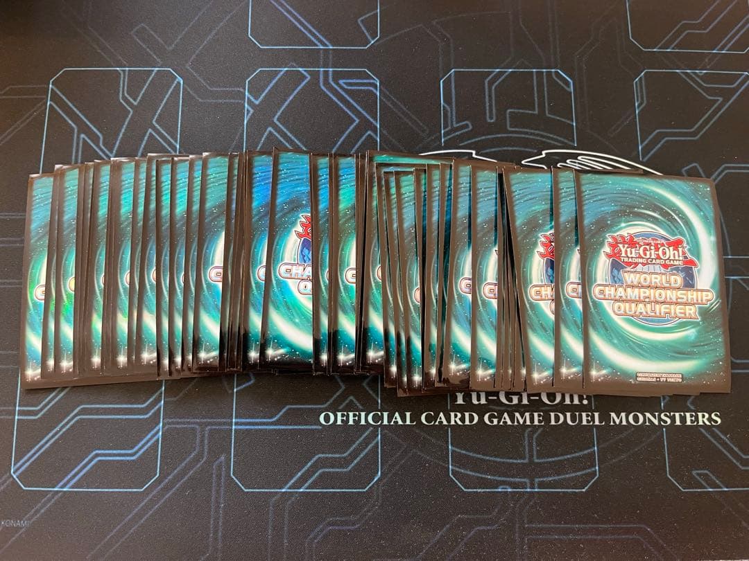 遊戯王　wcqスリーブ　80枚