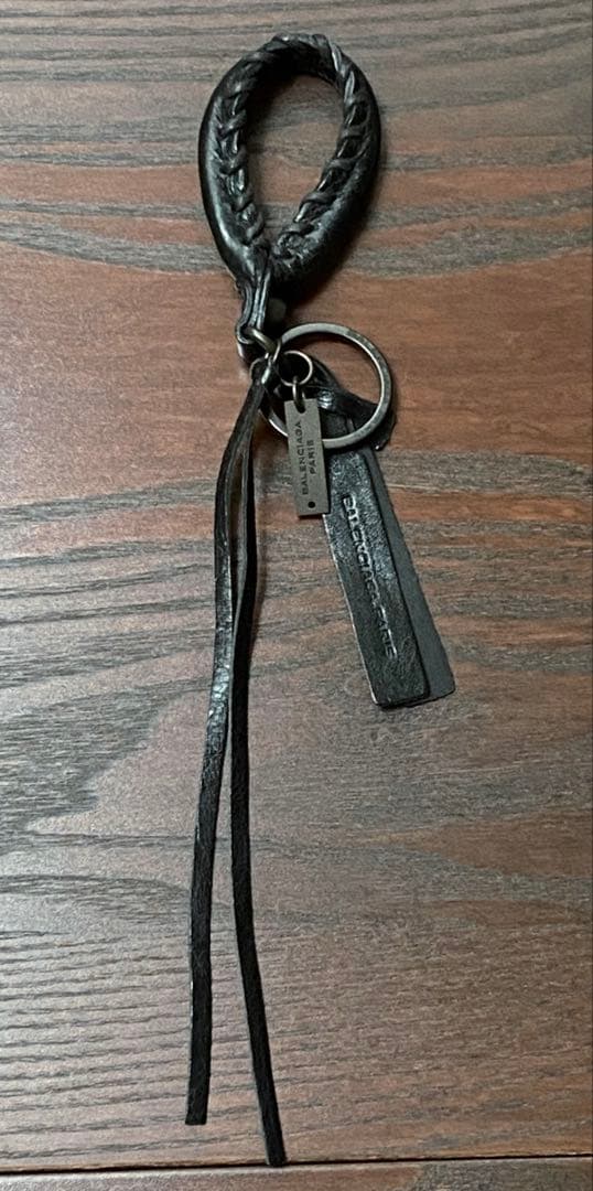 BALENCIAGA バレンシアガ　未使用美品　レザーブラックキーリング