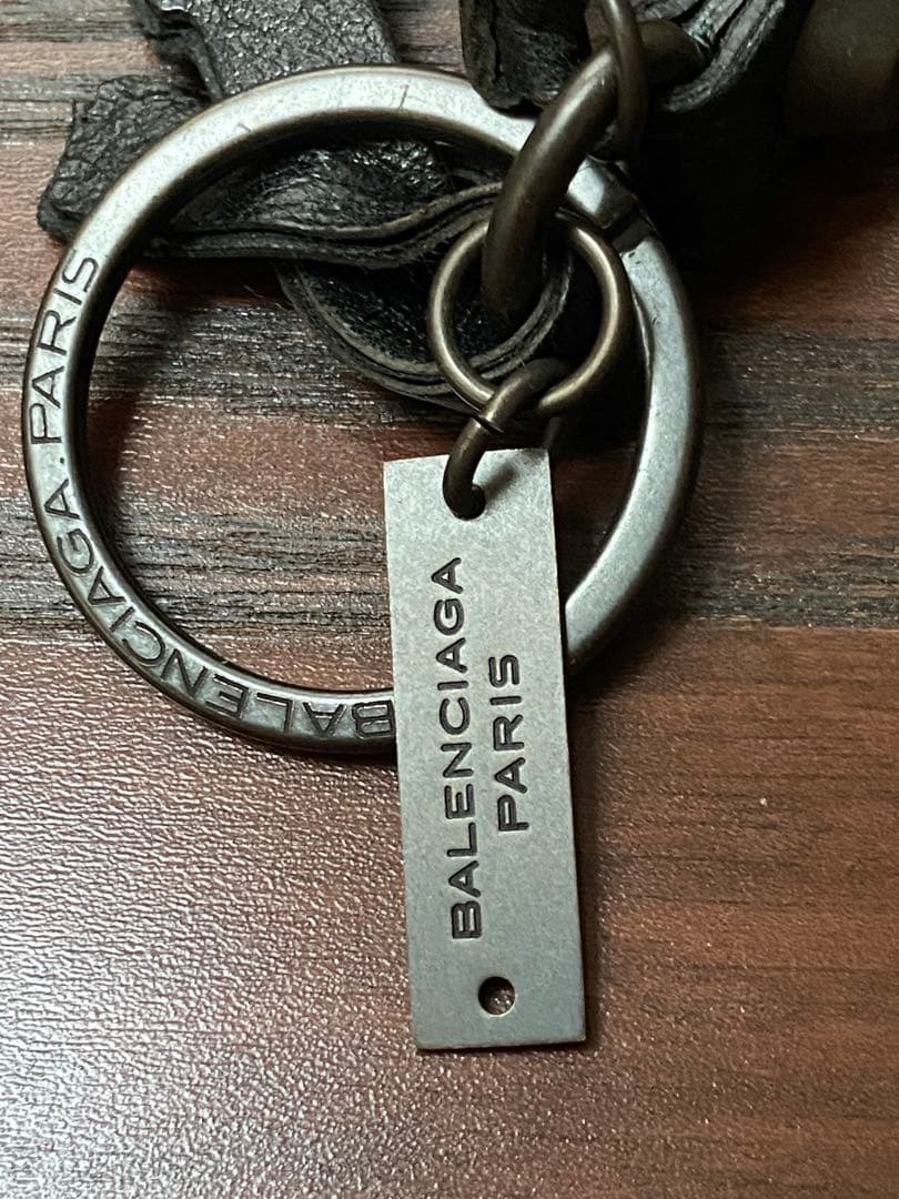 BALENCIAGA バレンシアガ　未使用美品　レザーブラックキーリング