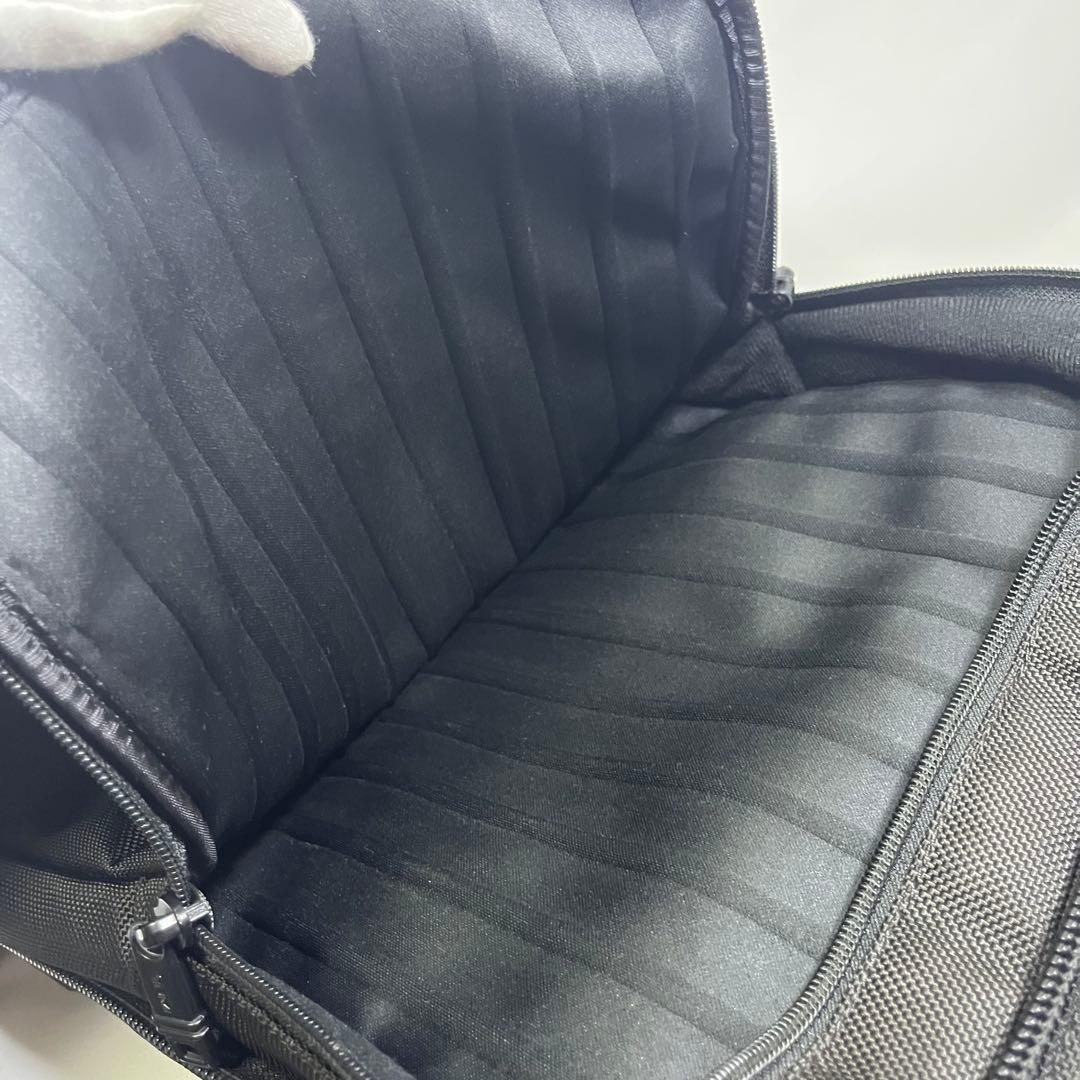 廃番TUMI T-Passリュック バックパック PC レザー ナイロン 黒