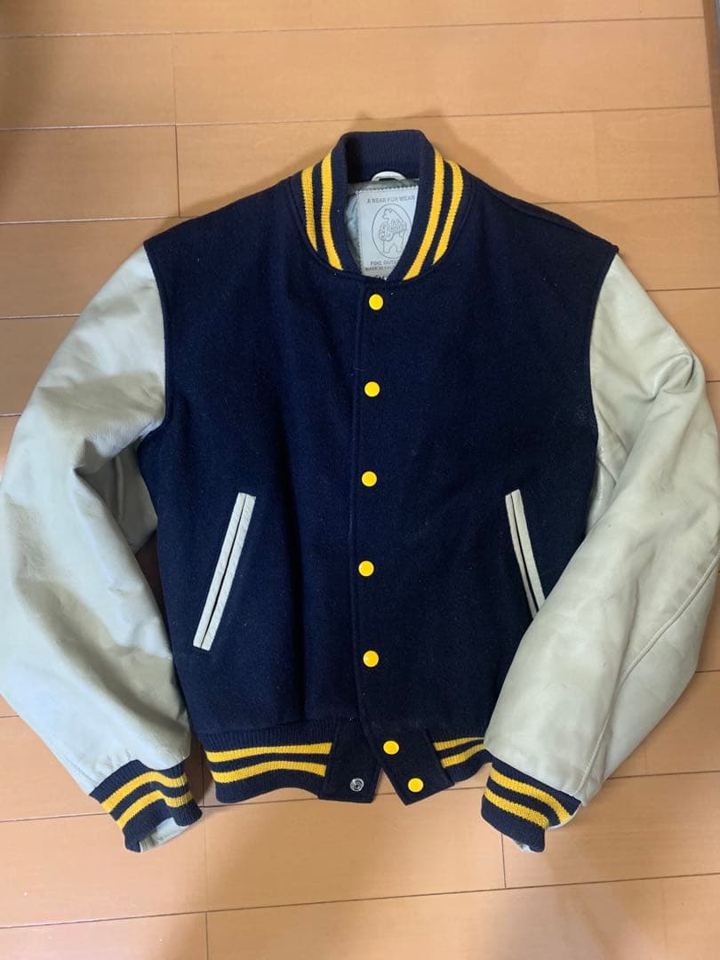 袖本革　スタジャン ゴールデンベアー　USA製　アメリカサイズM