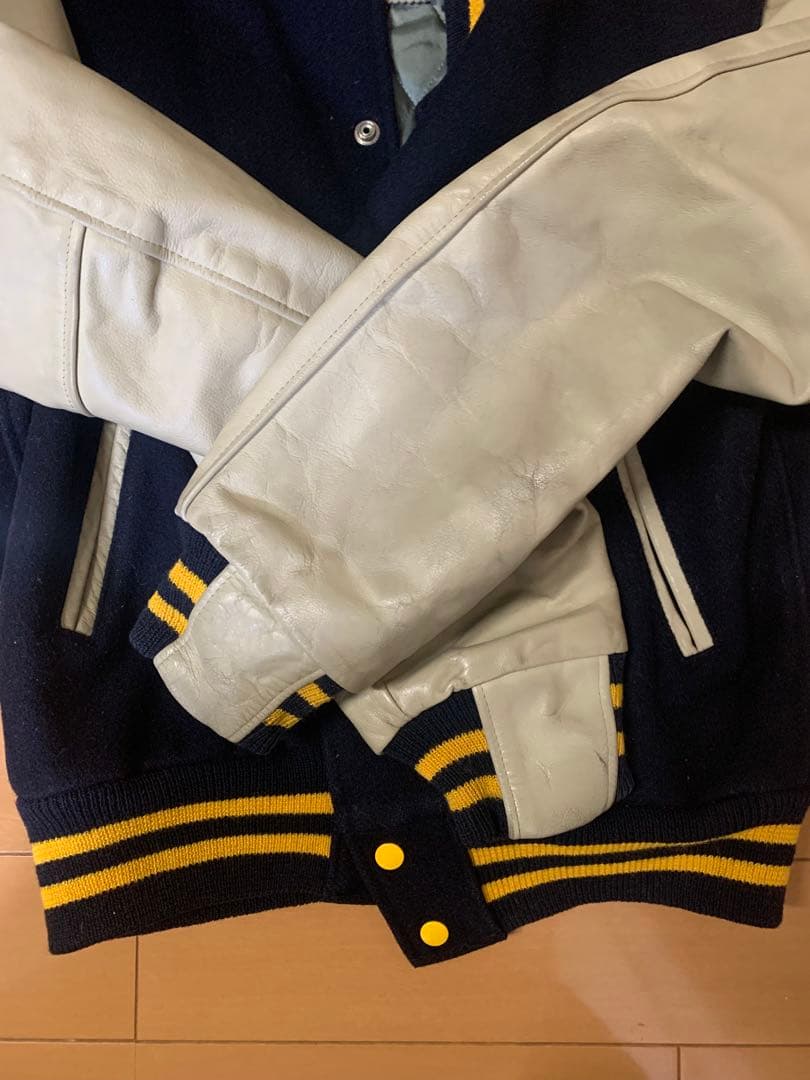 袖本革　スタジャン ゴールデンベアー　USA製　アメリカサイズM