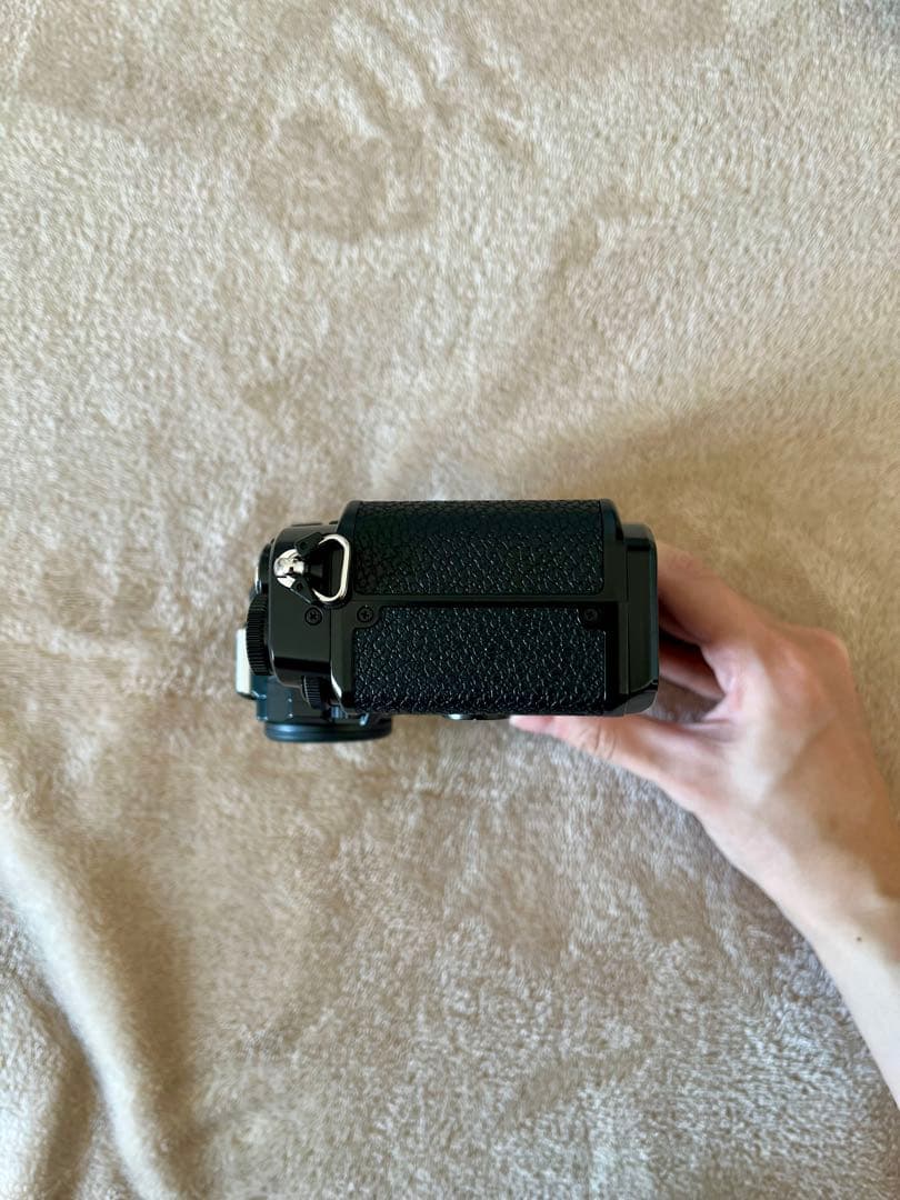 Nikon Zf 40mm f/2 SE Kit【ショット小・保護フィルター付】