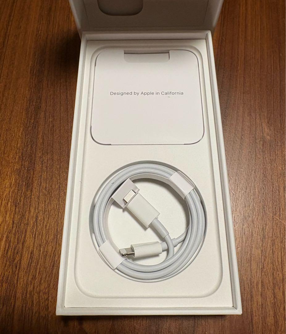 ジャンク品★iPhone 14 本体（画面フィルム/カバー/充電コード付）