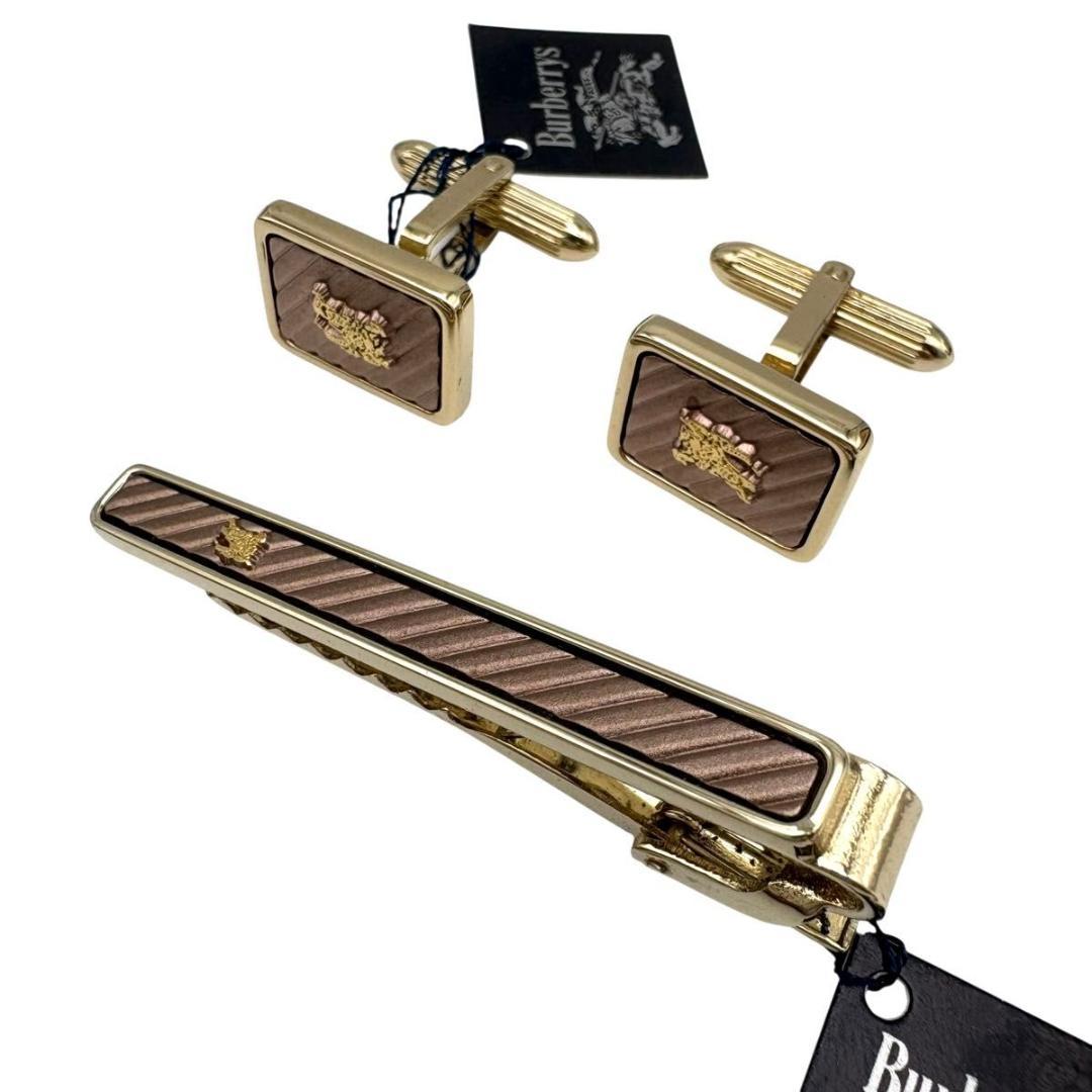タグ付き未使用 バーバリー ネクタイピン カフス 3点セット　ケース付き