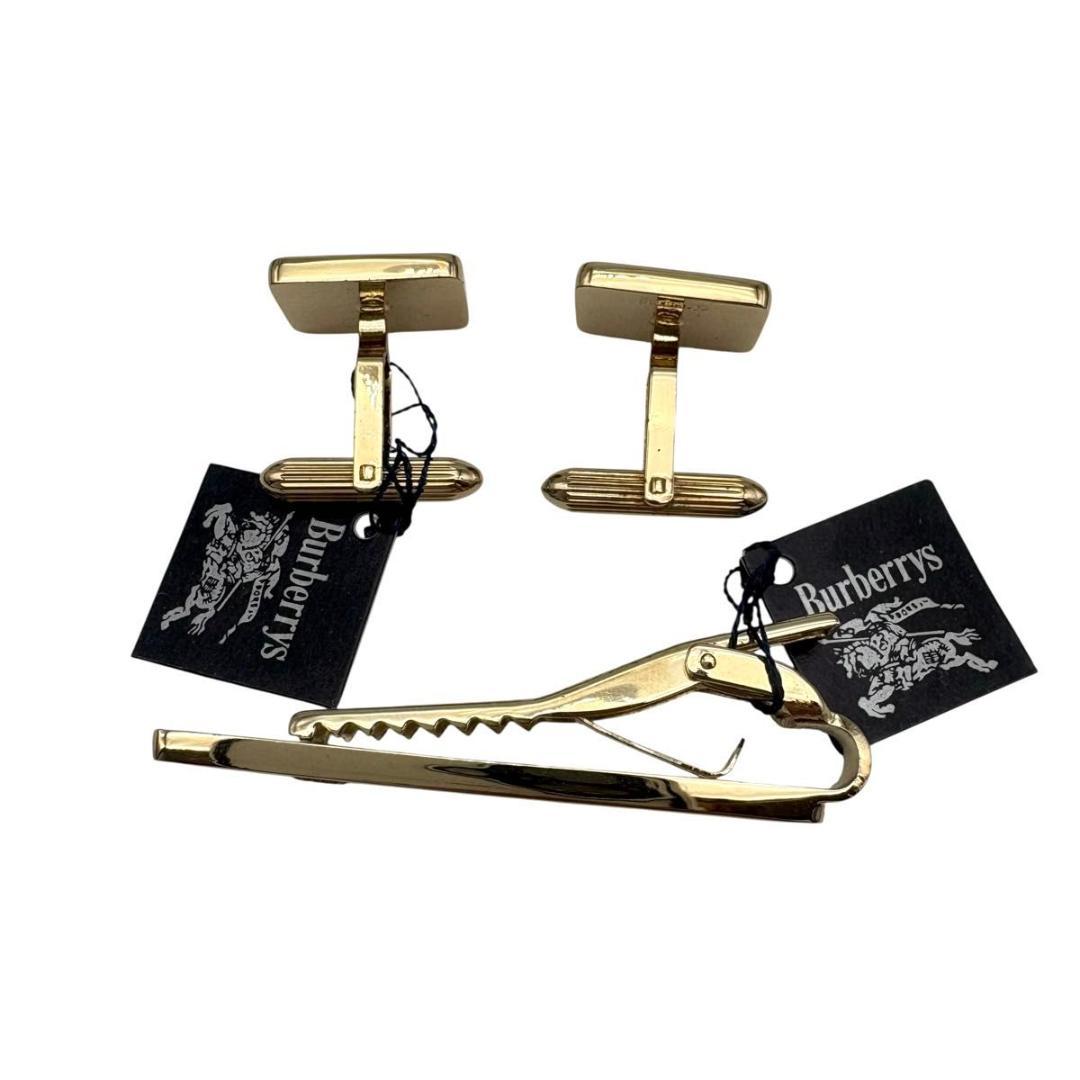 タグ付き未使用 バーバリー ネクタイピン カフス 3点セット　ケース付き