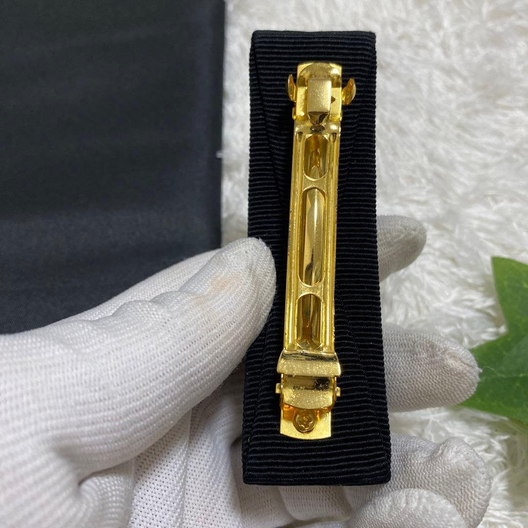 フェラガモ　バレッタ　ゴールド　金具　お洒落　小物　本体のみ