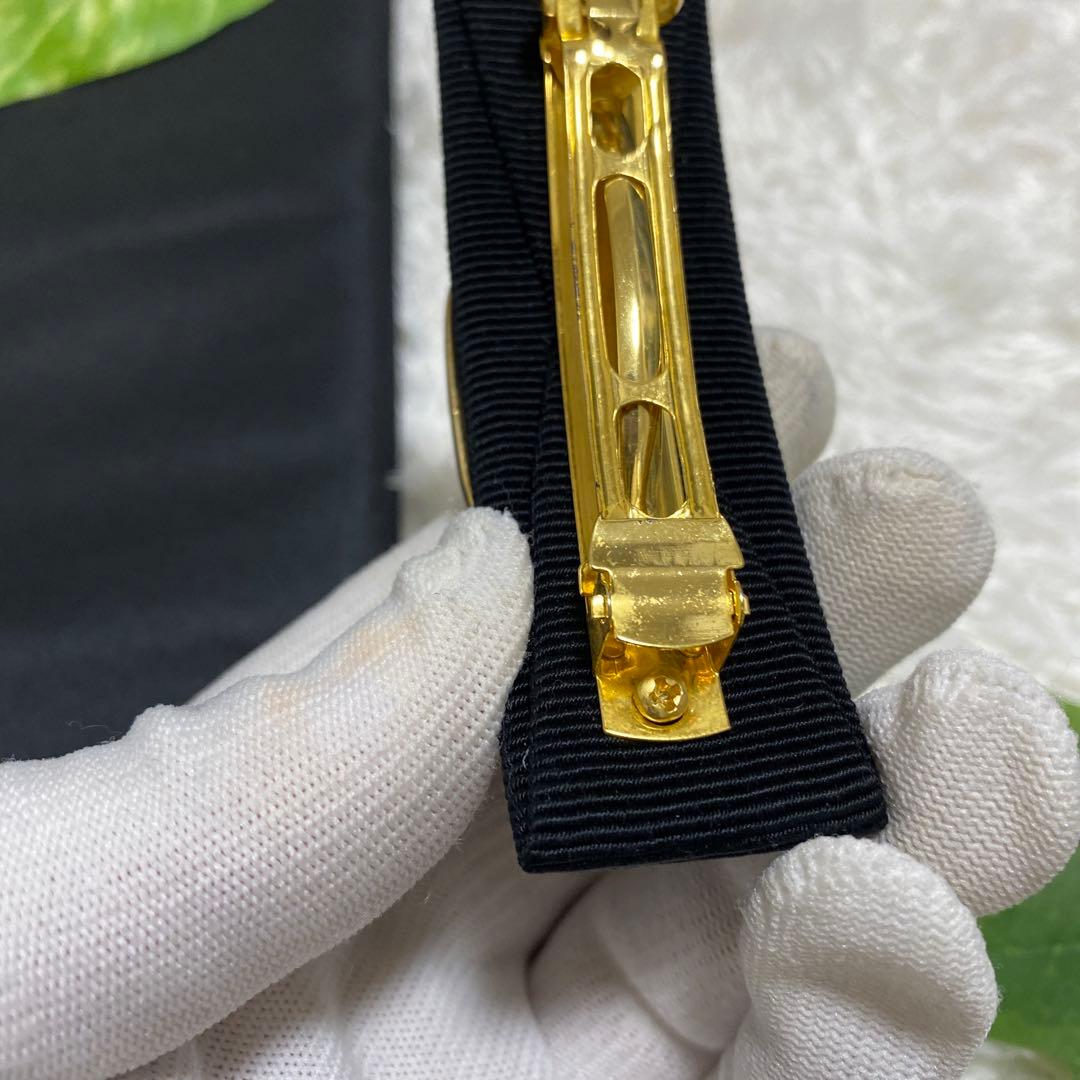 フェラガモ　バレッタ　ゴールド　金具　お洒落　小物　本体のみ