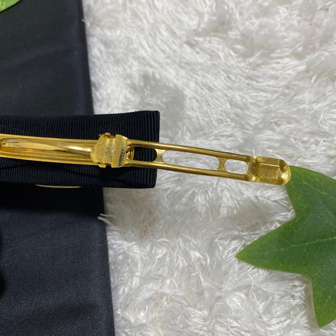 フェラガモ　バレッタ　ゴールド　金具　お洒落　小物　本体のみ