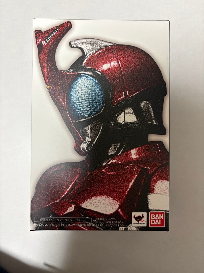 S.H.Figuarts（真骨彫製法） 仮面ライダーカブト ライダーフォーム