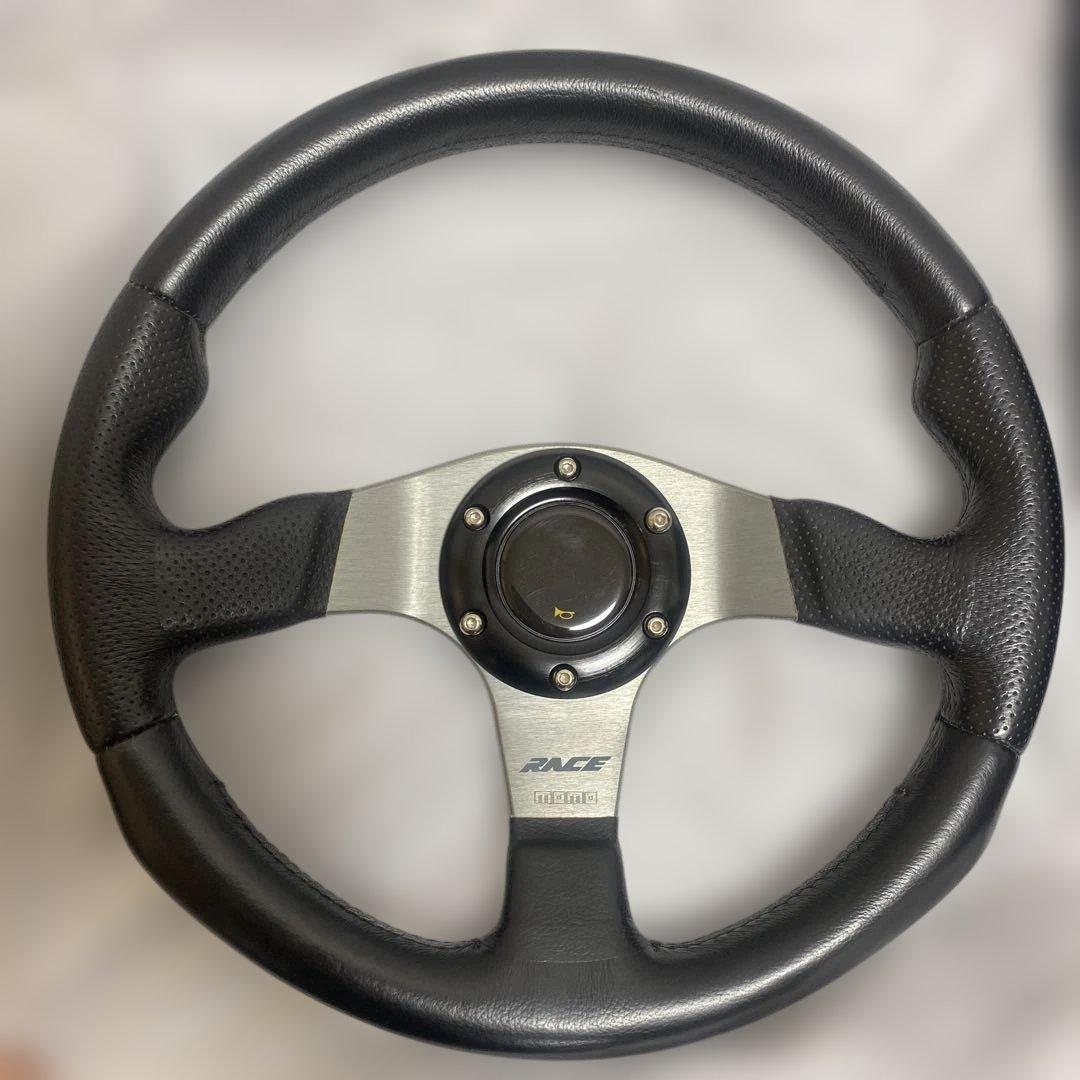 美品✨️ MOMO ステアリング ハンドル 本体 車 カー用