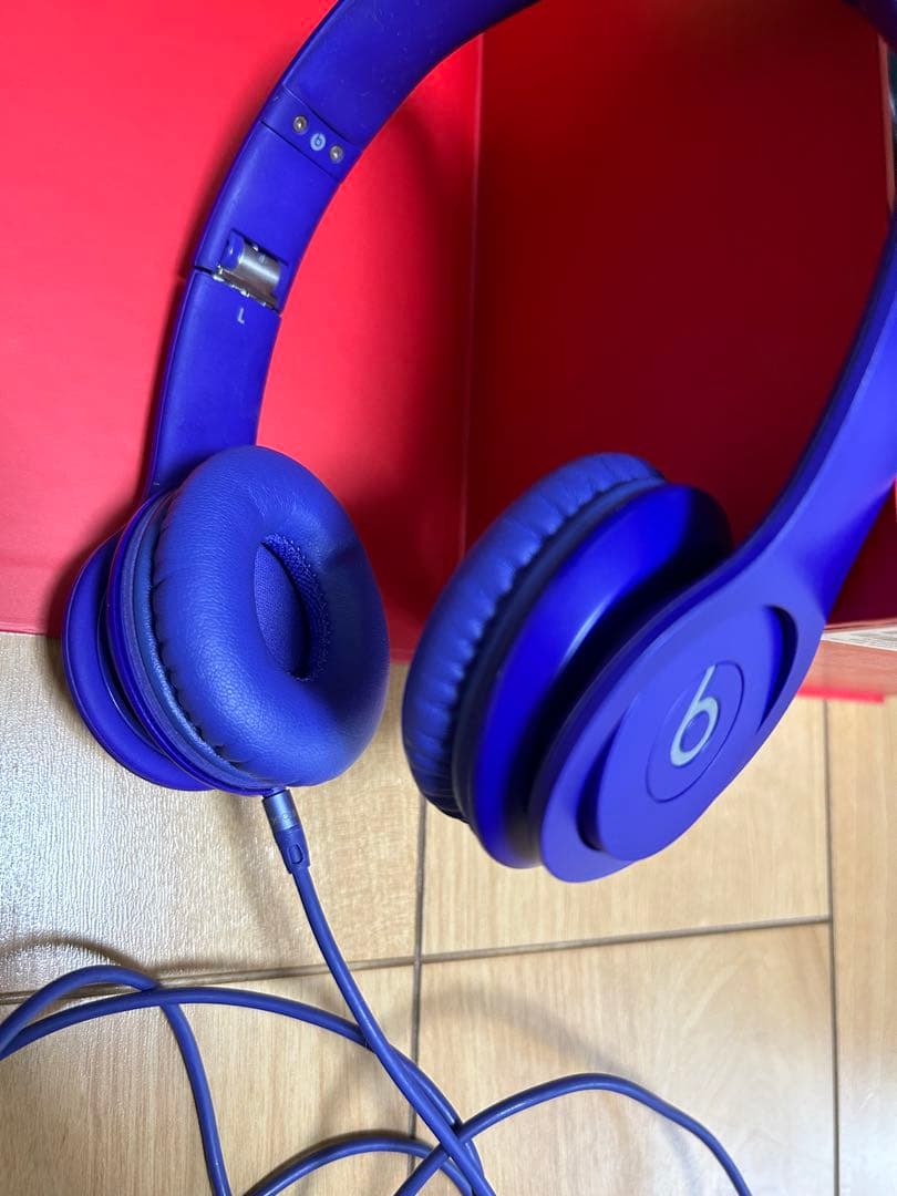 ヘッドホン Beats by Dr.Dre Solo HD