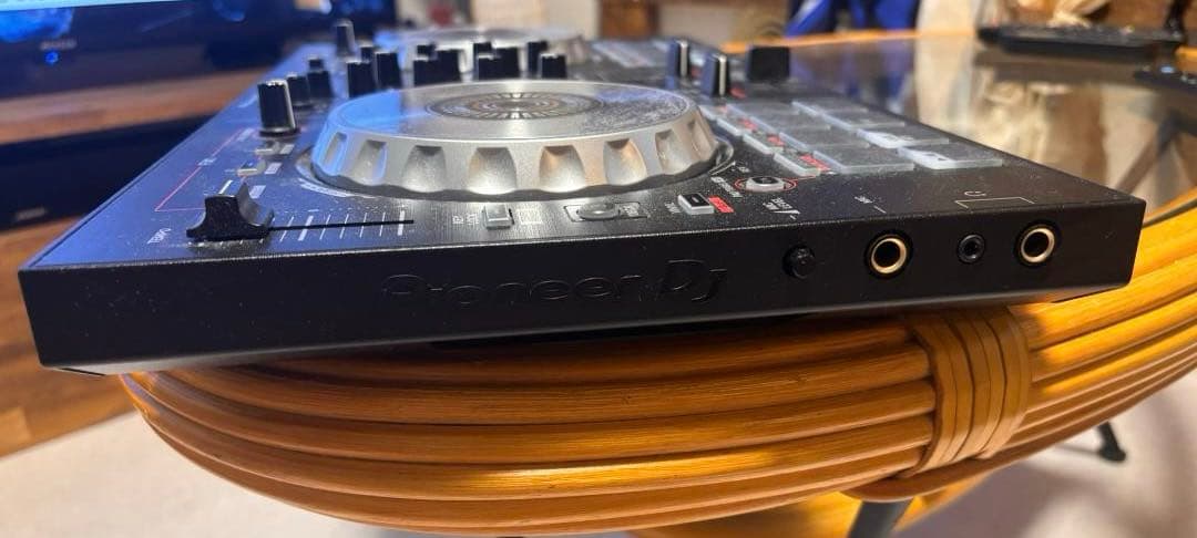 Pioneer DJ DDJ-SB2 DJコントローラー