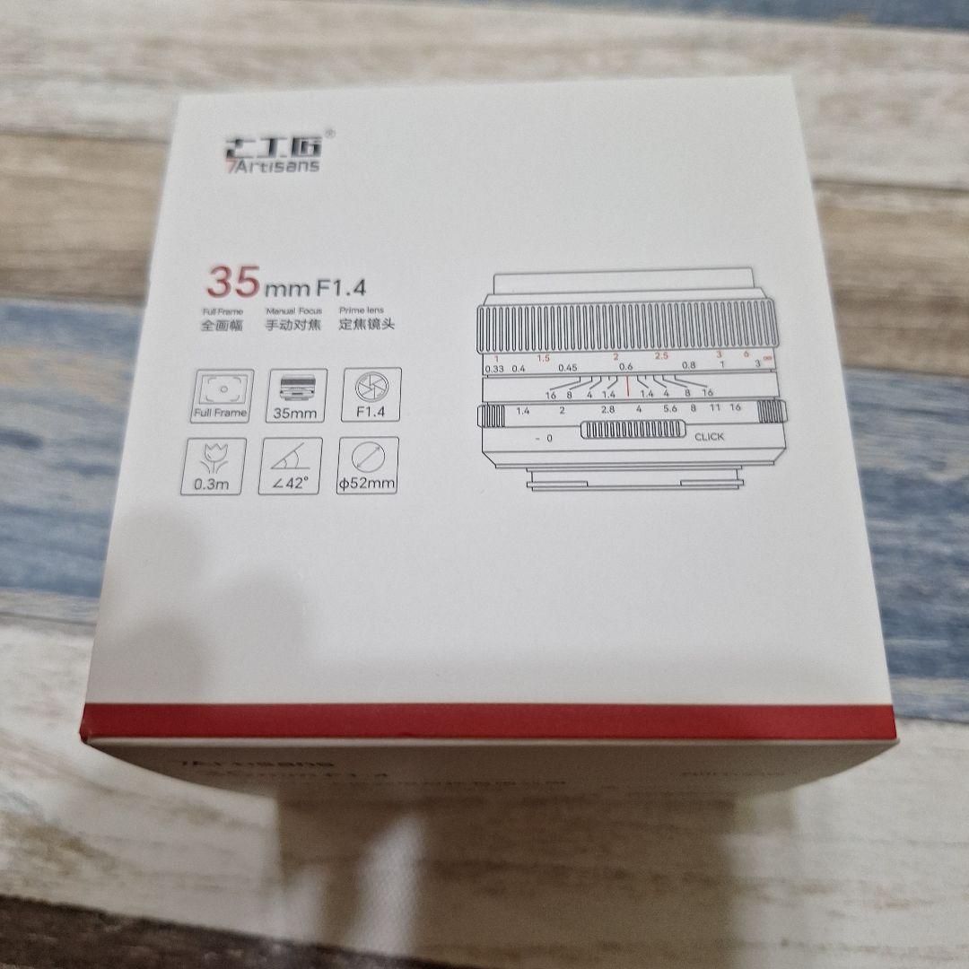 7Artisans 35mm F1.4 単焦点レンズ