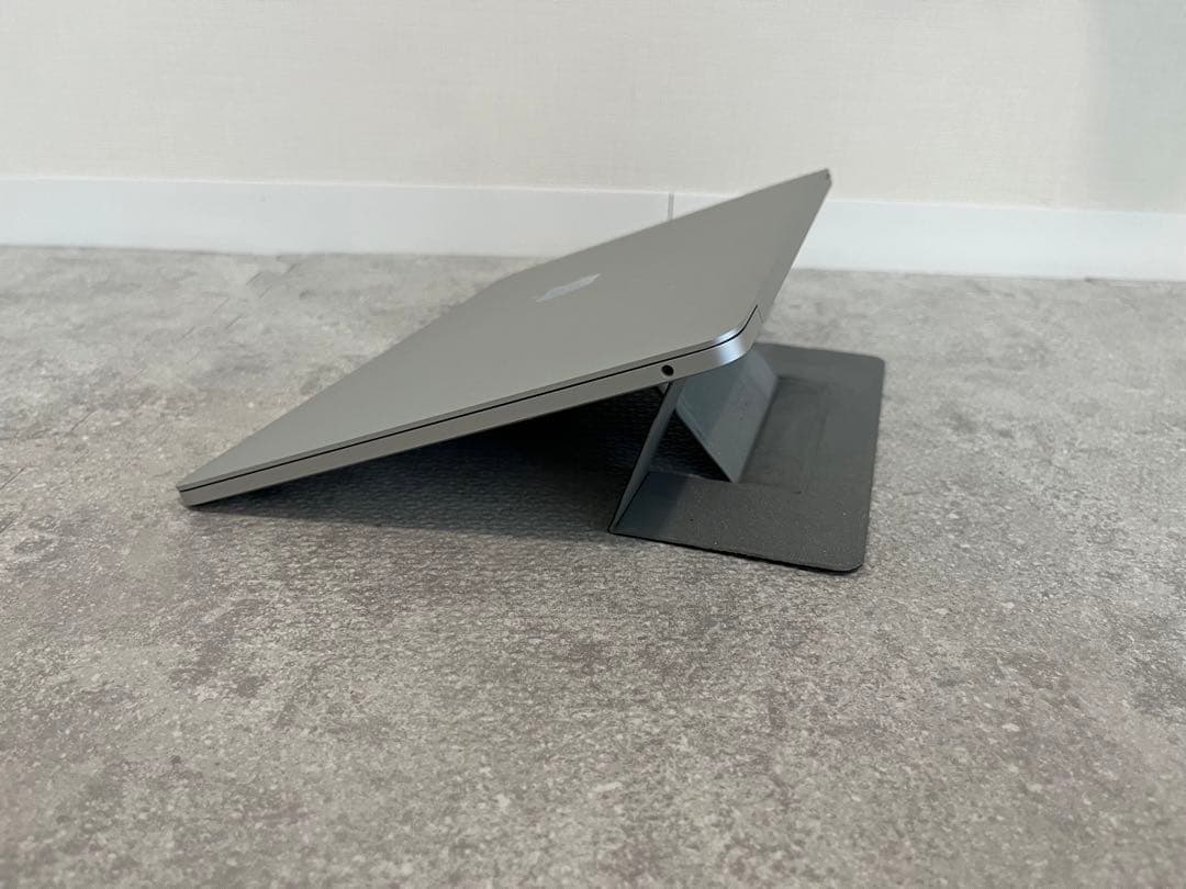 MacBook Pro 13インチ　MOFTスタンド付き　2020製