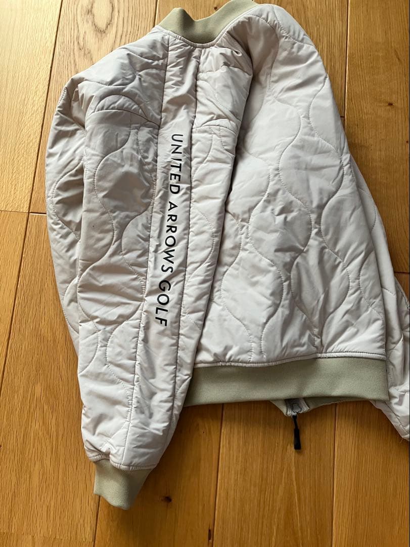 ユナイテッドアローズゴルフ　キルティングプルオーバー