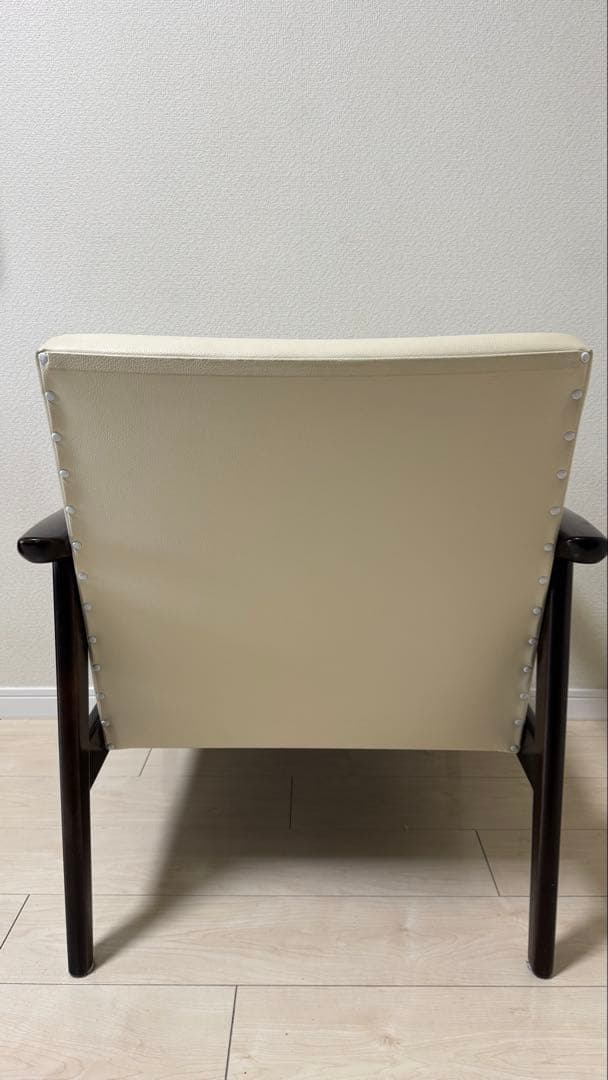 カリモク60 Kチェア 1シーター 貴重アイボリー 送料込