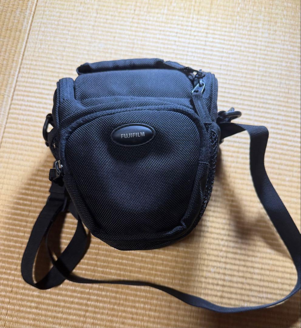 フジフィルム finepix hs50