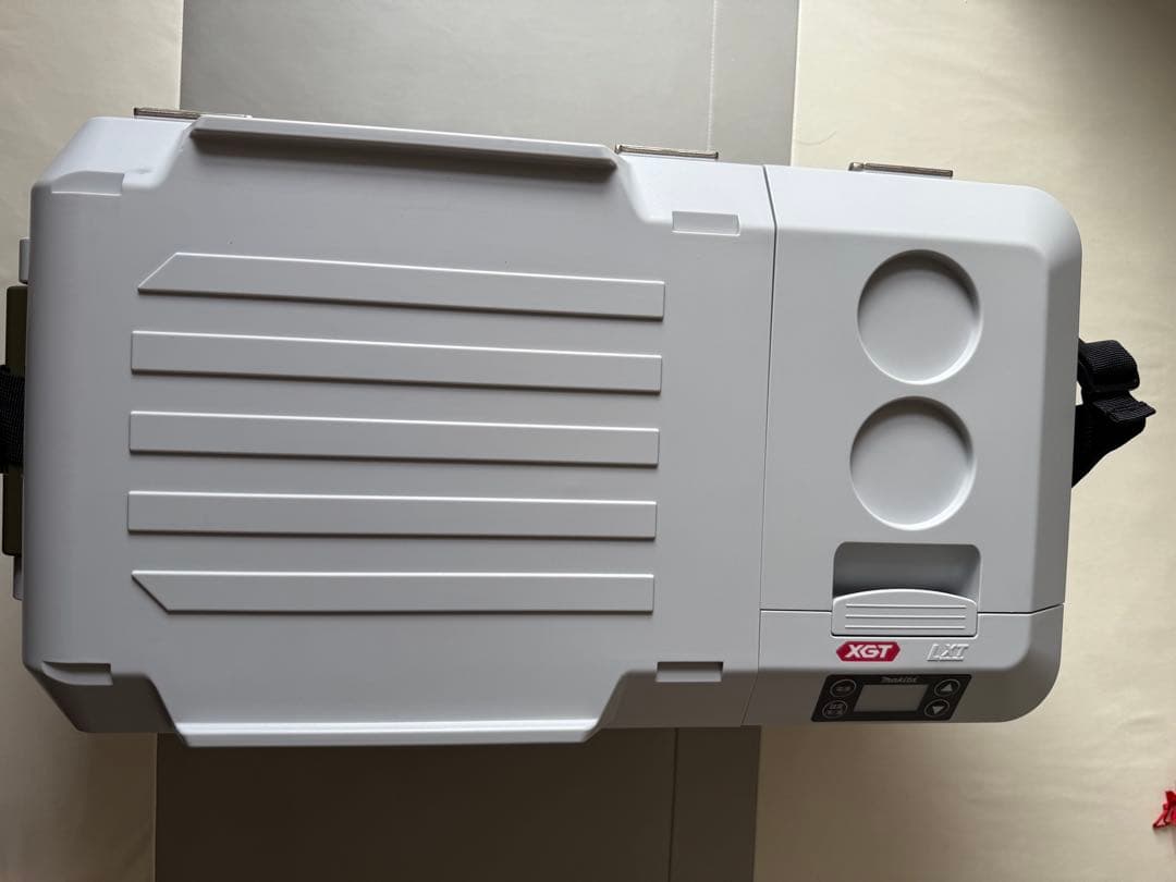 マキタ　保冷温庫20L