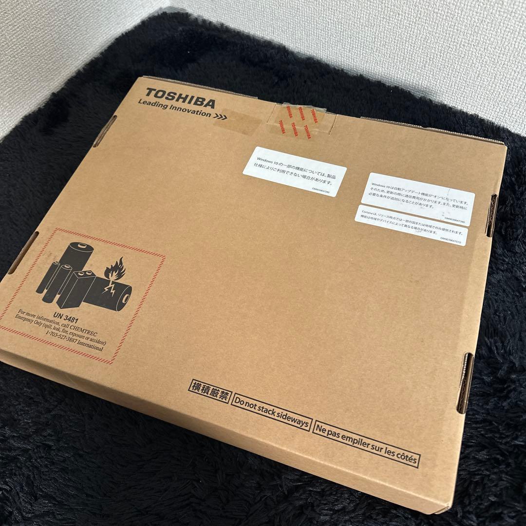 東芝 TOSHIBA ノートPC 未使用 PT85ERP-BJA2