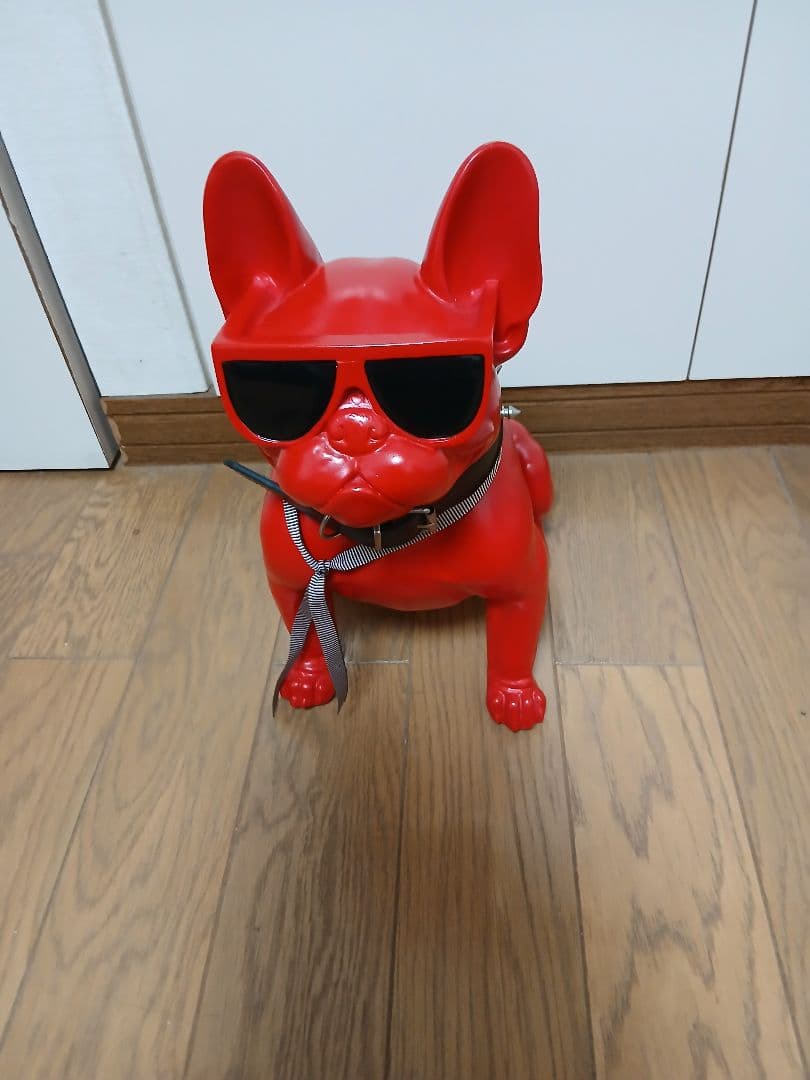 KARE サングラスドックインテリア