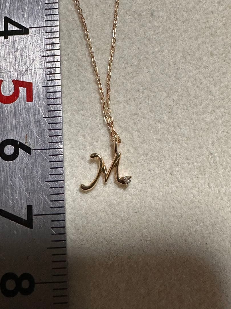 k18プチダイヤモンドネックレス　未使用！イニシャルM