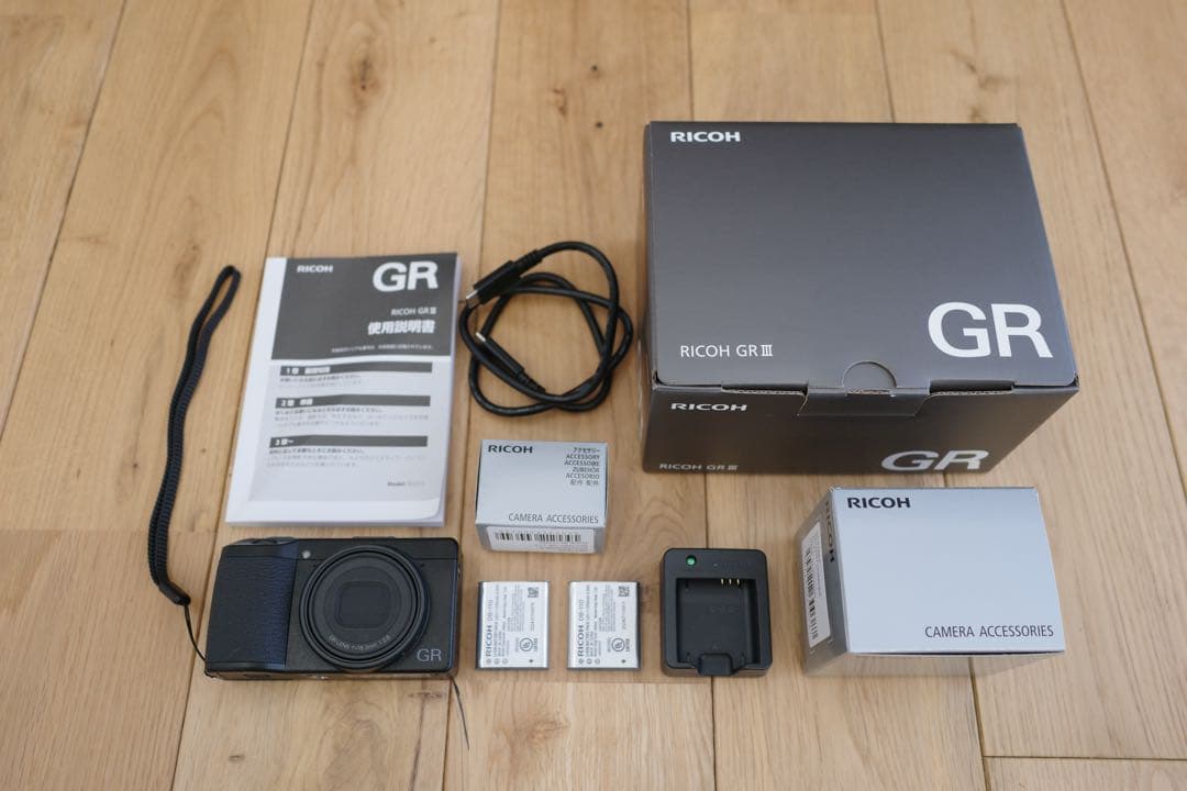 RICOH GR III 本体 + アクセサリー