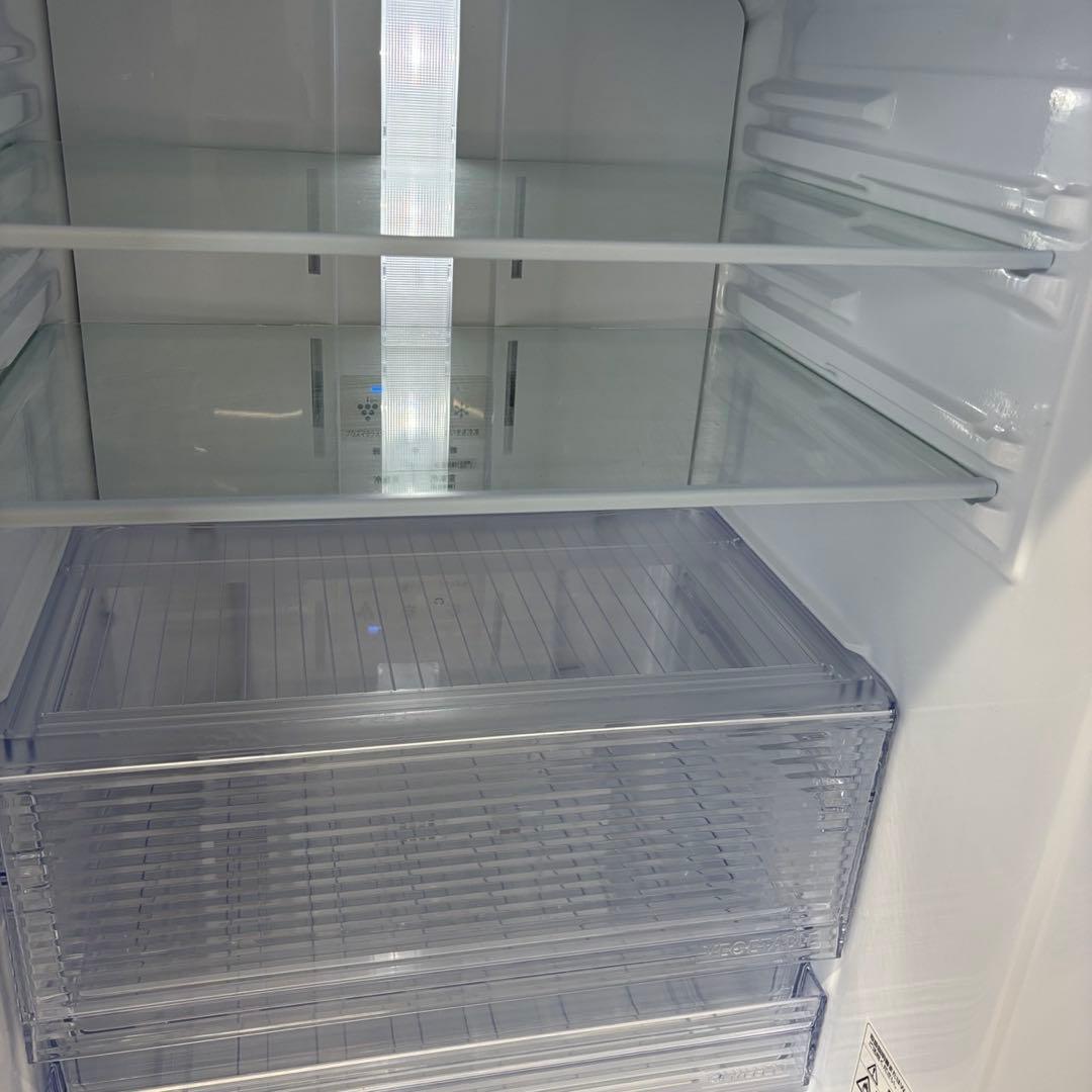 mari  806　シャープ　冷蔵庫　23年製　200-300ℓ　右開き
