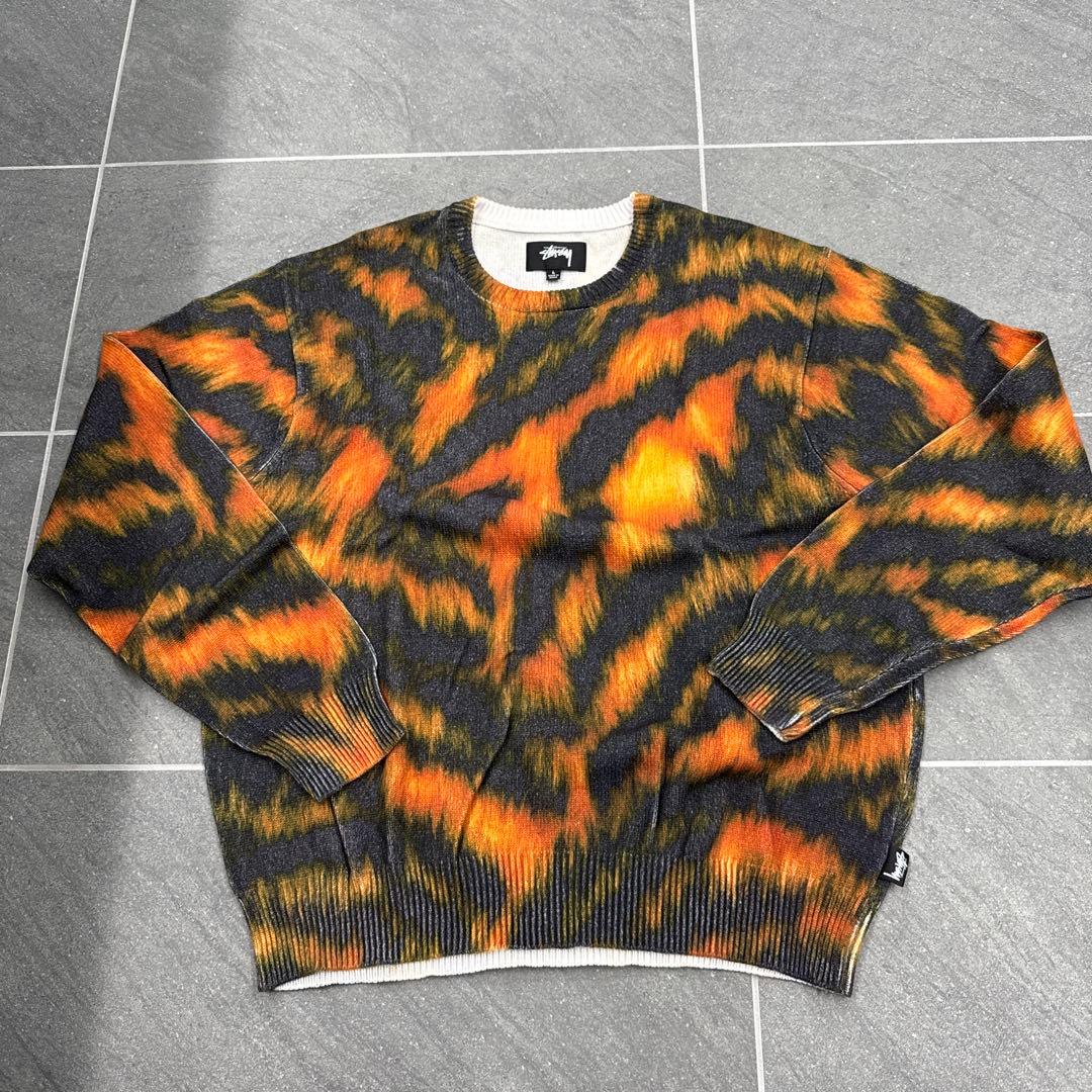 値下げしましたStussy タイガー柄 ニットセーター L