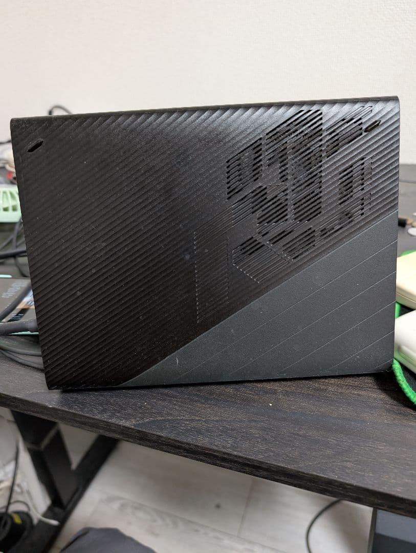 ASUS ROG Strix グラフィックボード6850M XT