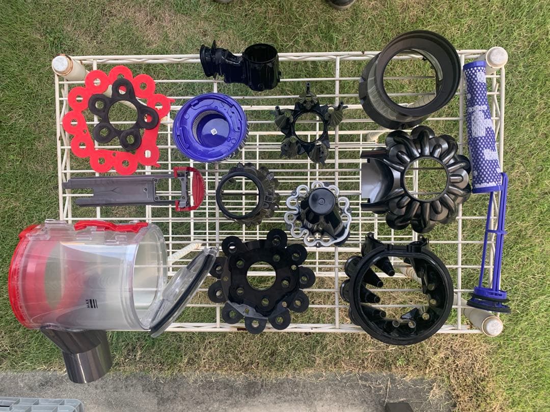 【完全分解洗浄品】ダイソン V7 SV11マキタバッテリー仕様 付属品4個付